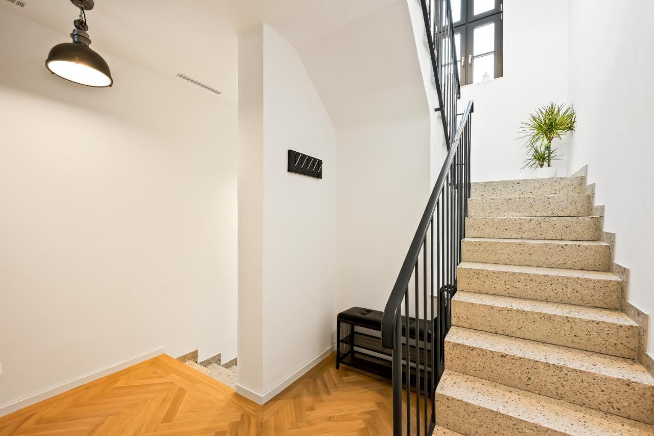 Appartamento Lit Living - Luxus Loft - Box Spring - Air Con - Bbq - Panorama MHG Esterno foto